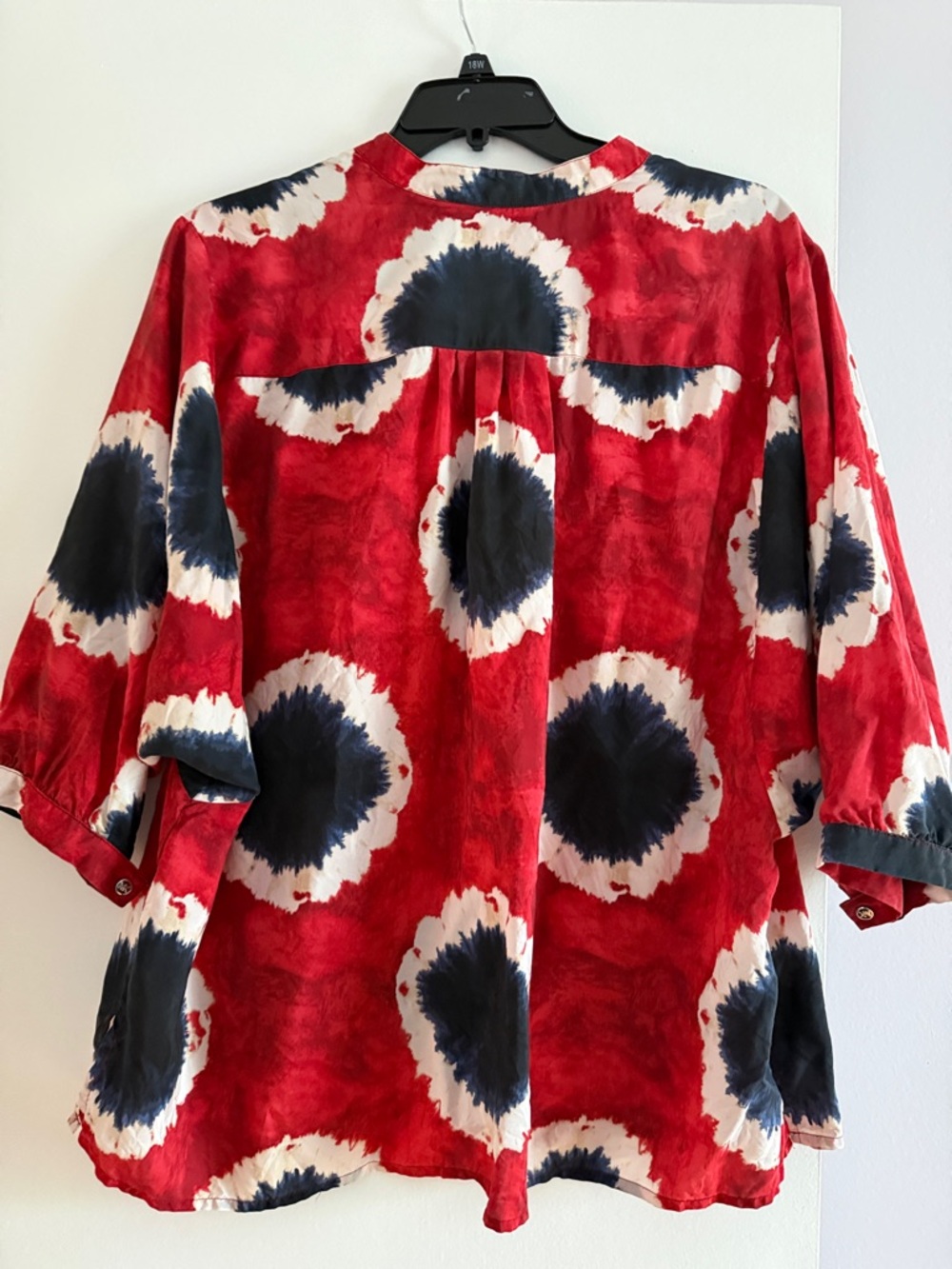 Michael Kors Red Tie-Dye Henley with Navy and White Circles - Picture 7 of 9